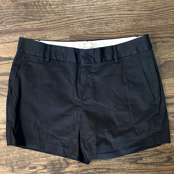 Banana Republic Black Women's shorts. - Picture 1 of 3